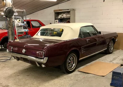 Ford Mustang Cabriolet en entretien au garage AutoRosati