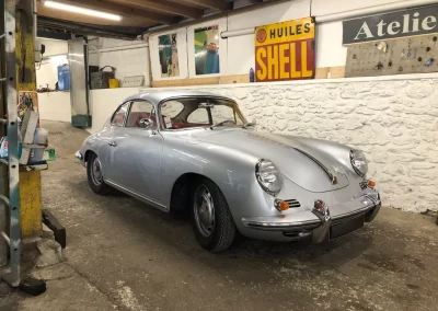 Porsche 356 gris clair